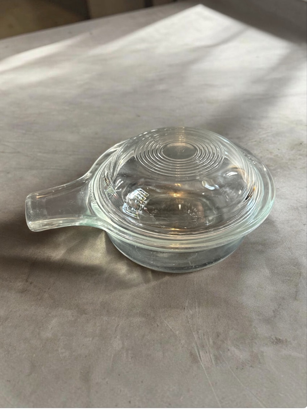 Vintage visions Pyrex Grab it casserole dish with lid